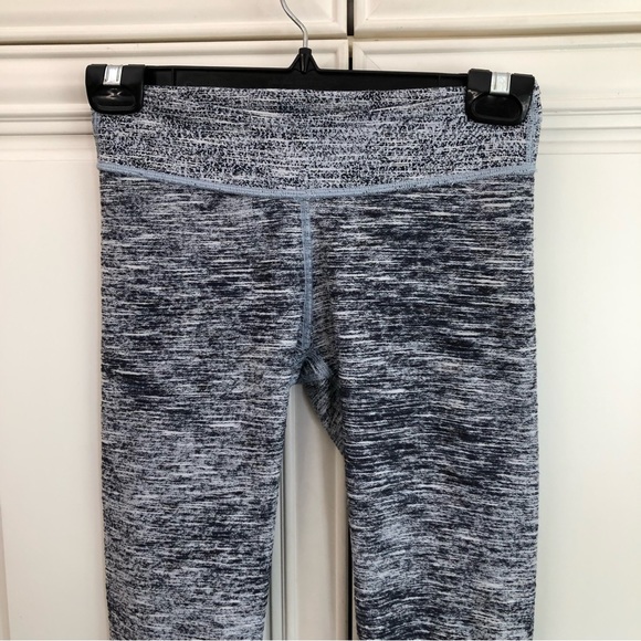 Ivivva by Lululemon reversible girls leggings 🍋 - Picture 10 of 12